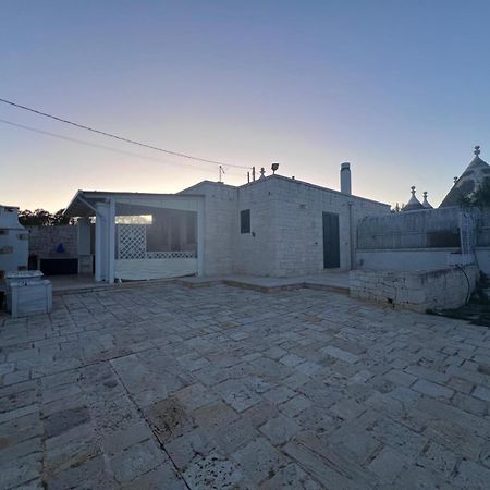 צ'יסטרנינו Trullo Le Tre Sorelle מראה חיצוני תמונה