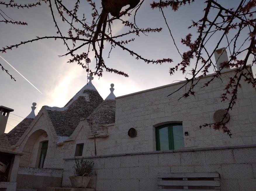 צ'יסטרנינו Trullo Le Tre Sorelle מראה חיצוני תמונה