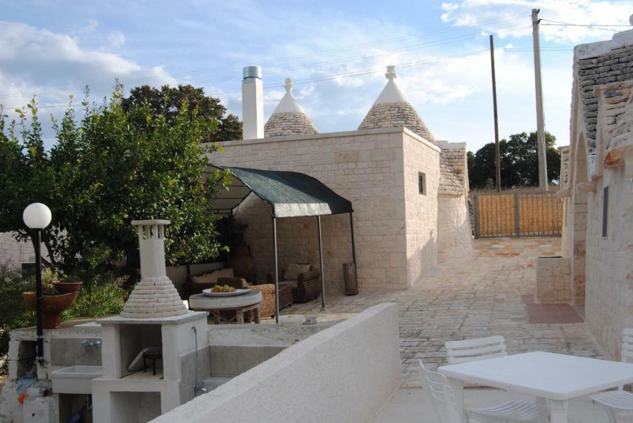 צ'יסטרנינו Trullo Le Tre Sorelle מראה חיצוני תמונה