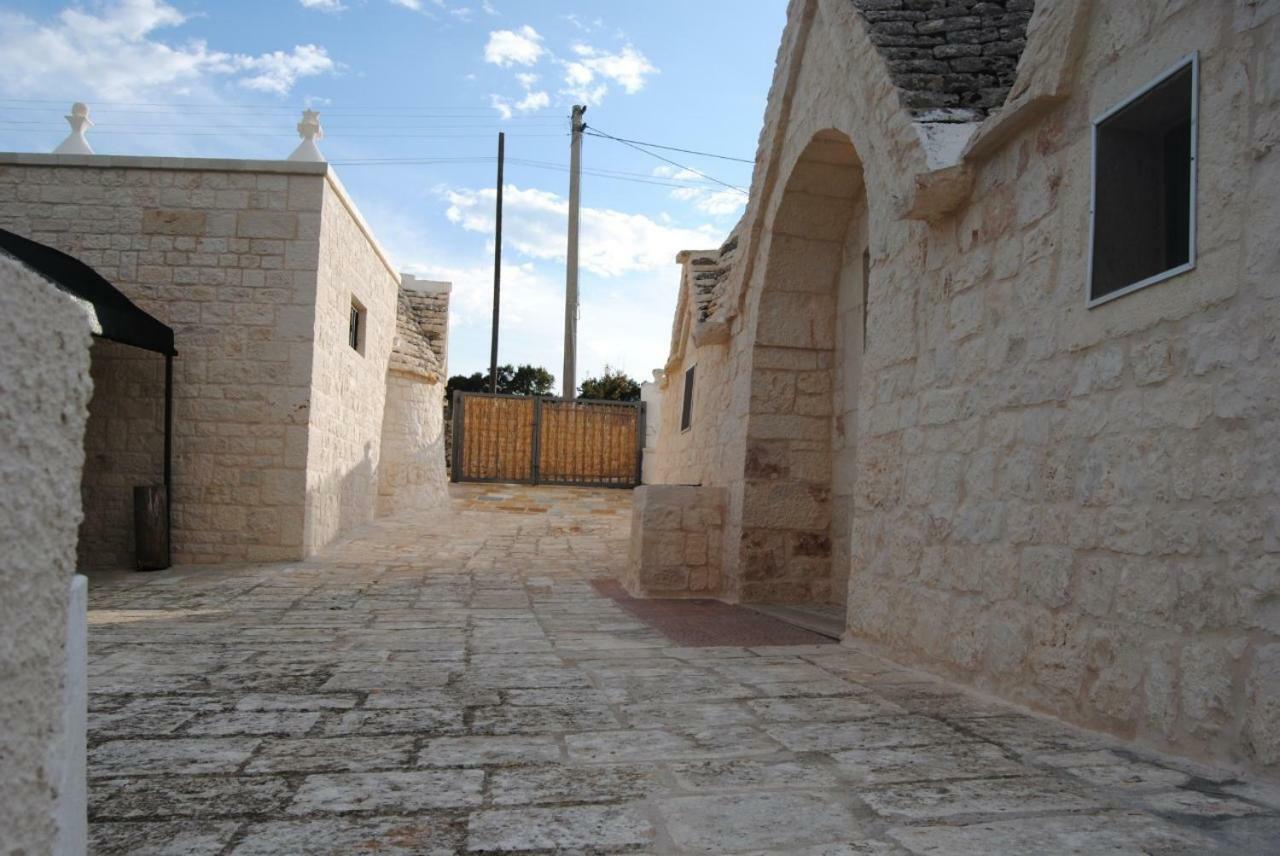צ'יסטרנינו Trullo Le Tre Sorelle מראה חיצוני תמונה