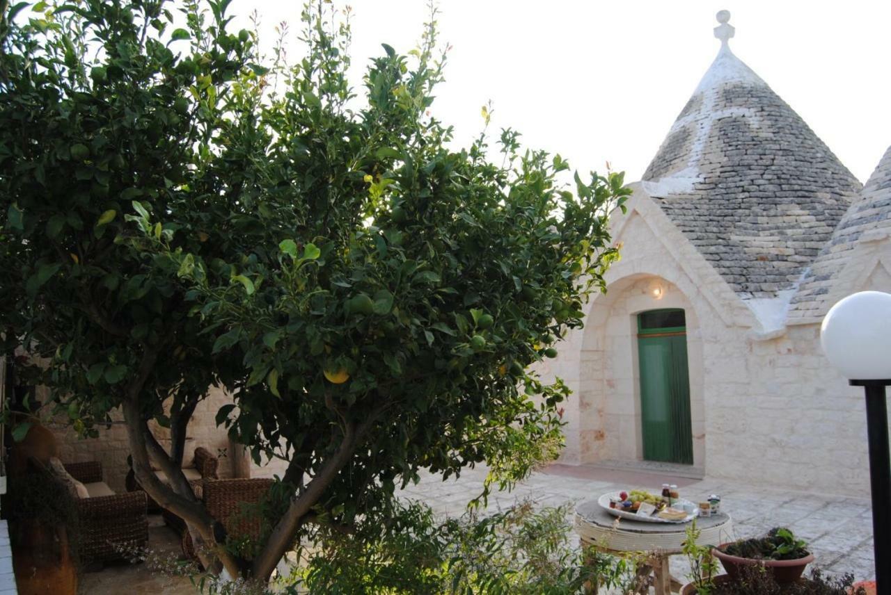 צ'יסטרנינו Trullo Le Tre Sorelle מראה חיצוני תמונה