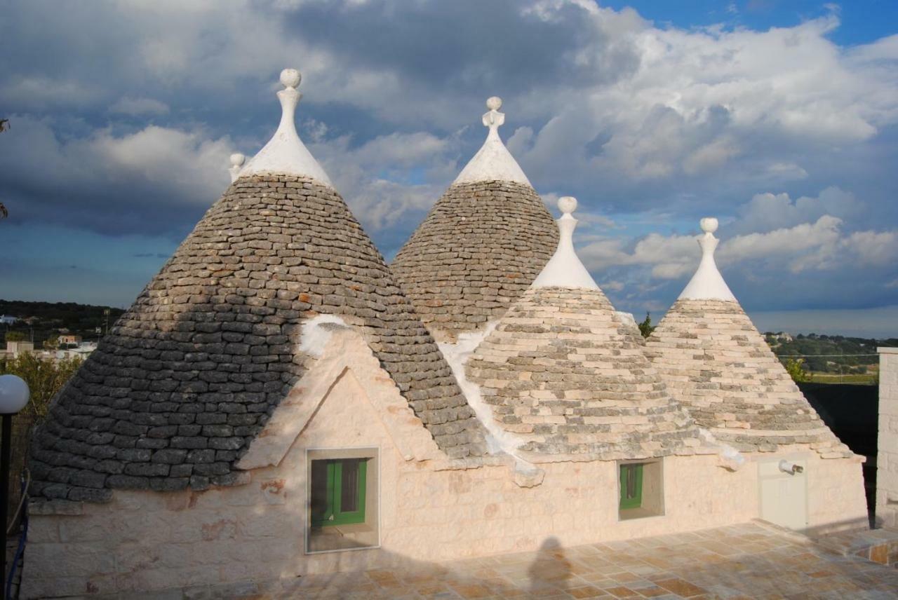 צ'יסטרנינו Trullo Le Tre Sorelle מראה חיצוני תמונה