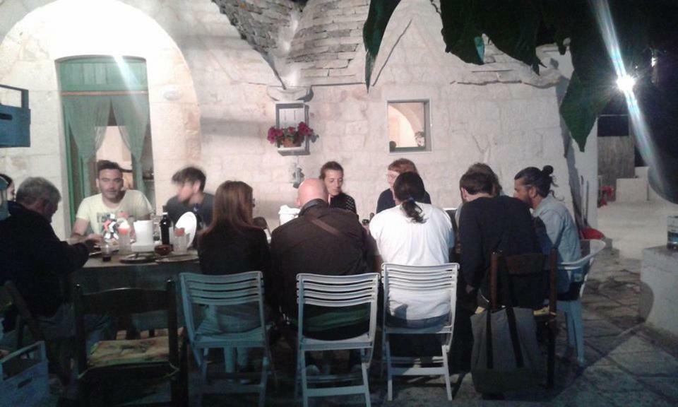 צ'יסטרנינו Trullo Le Tre Sorelle מראה חיצוני תמונה