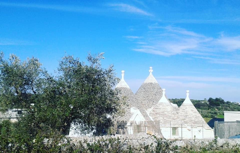 צ'יסטרנינו Trullo Le Tre Sorelle מראה חיצוני תמונה