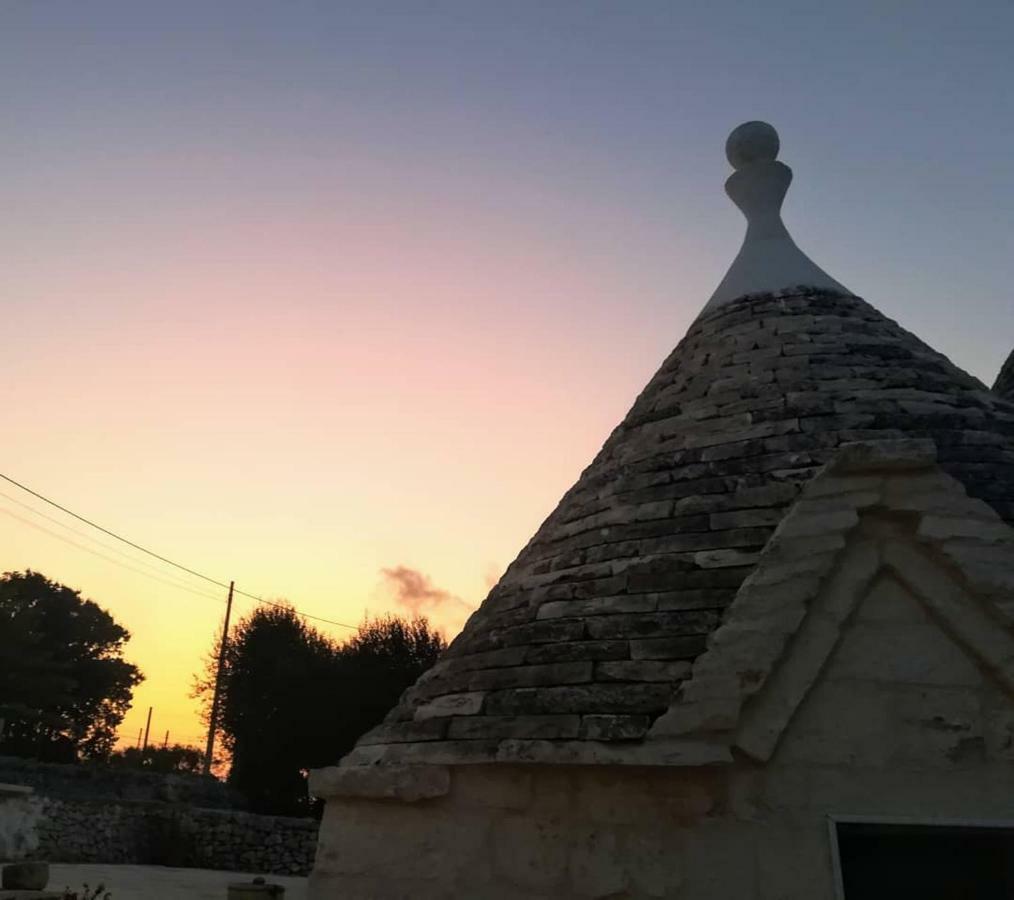 צ'יסטרנינו Trullo Le Tre Sorelle מראה חיצוני תמונה
